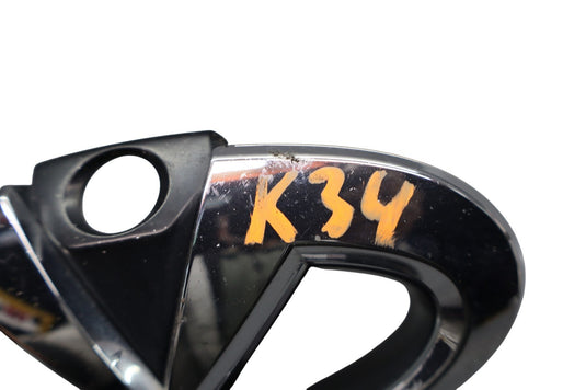 08-15 Infiniti QX56 QX80 Front Bumper Grille Emblem W/o Camera Oem