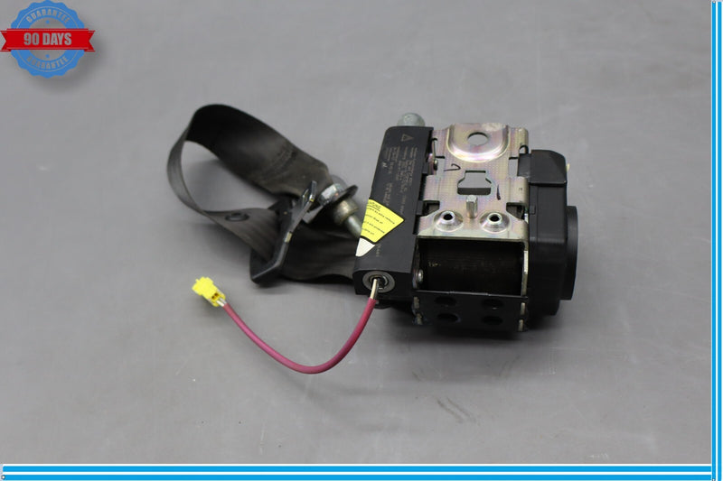 Load image into Gallery viewer, 03-08 Maserati Quattroporte M139 Rear Left Driver Side Seat Belt Retractor Oem
