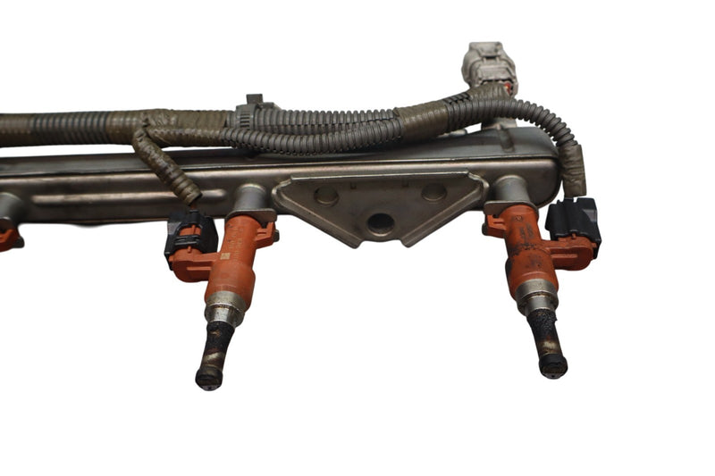 Load image into Gallery viewer, 07-17 Lexus USF40 LS460 Left Driver Side Outer Fuel Injection Rail Oem
