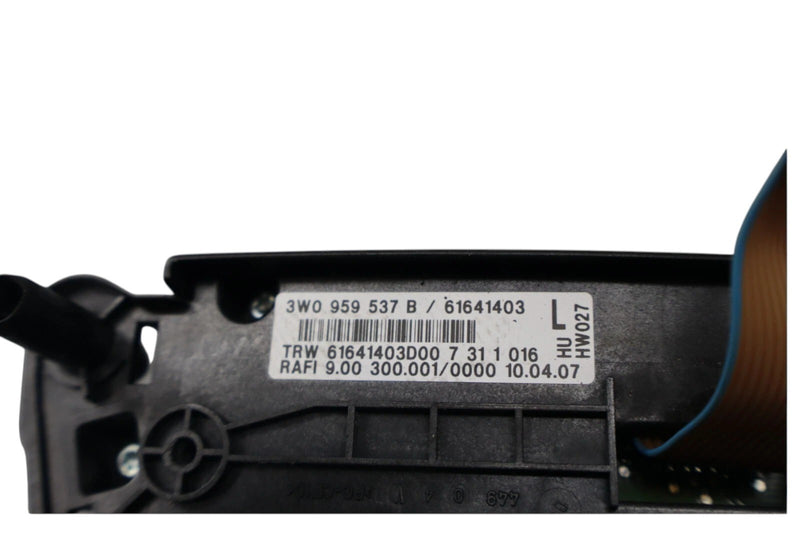 Load image into Gallery viewer, 03-12 Bentley Continental GT Left/Right Steering Wheel Switches 3W0880199AA OEM
