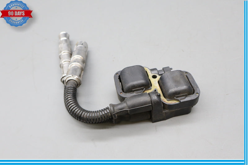 Load image into Gallery viewer, 03-06 Mercedes R230 SL500 Engine Ignition Coil Pack A0001587803 Oem
