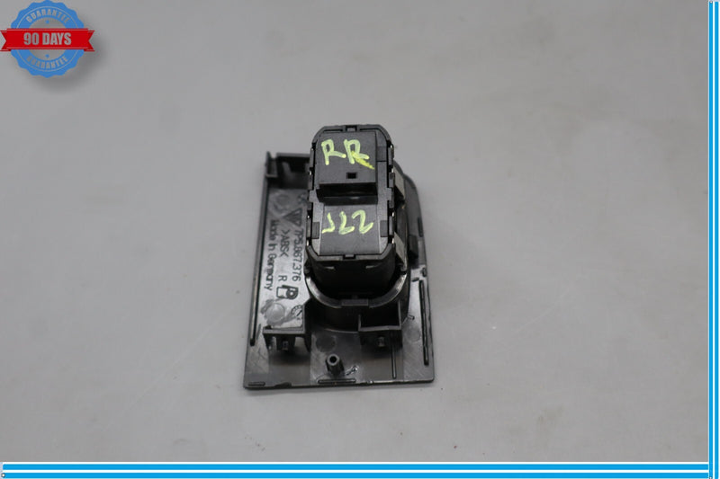 Load image into Gallery viewer, 11-14 Porsche Cayenne 958 GTS Rear Right Side Window Switch Control Oem
