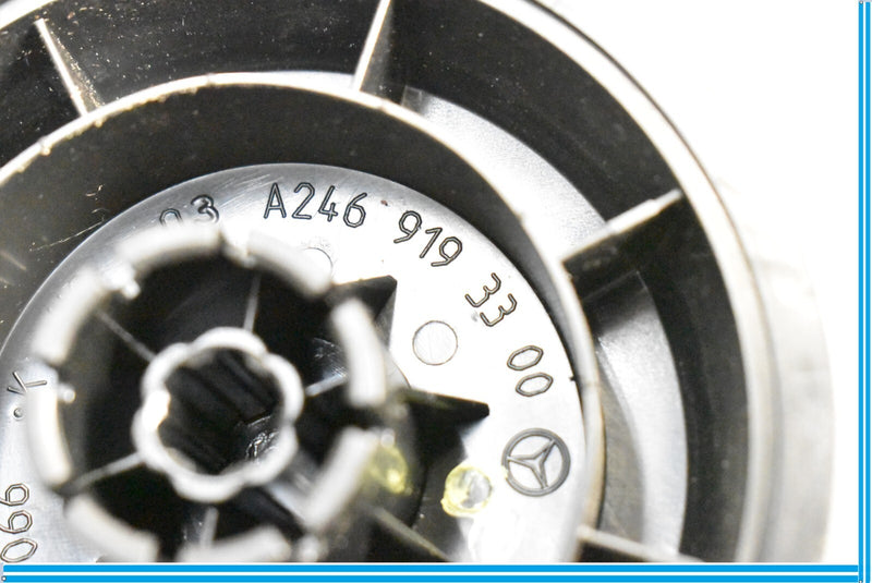 Load image into Gallery viewer, 2016 MERCEDES CLA250 FRONT RIGHT PASSENGER SEAT ADJUST KNOB HANDLE LEVER OEM
