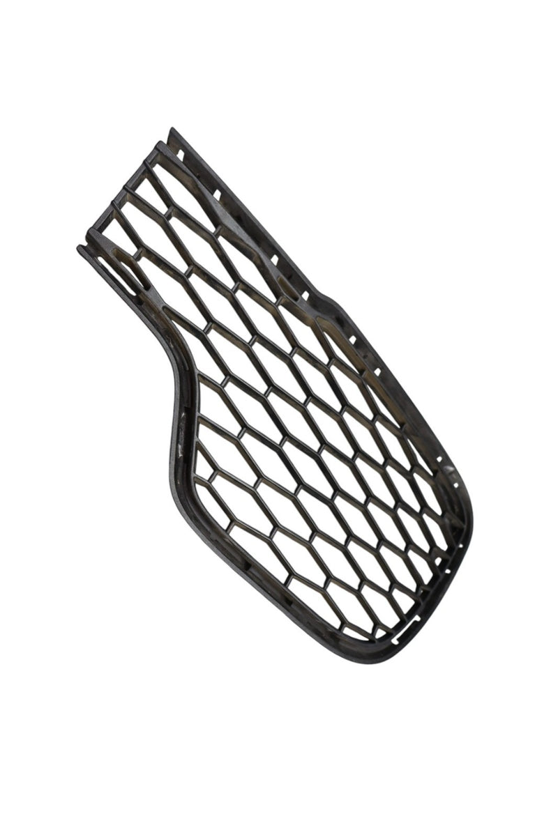 Load image into Gallery viewer, 14-20 Maserati Ghibli Front Right Side Bumper Grille Bezel Molding Cover Oem
