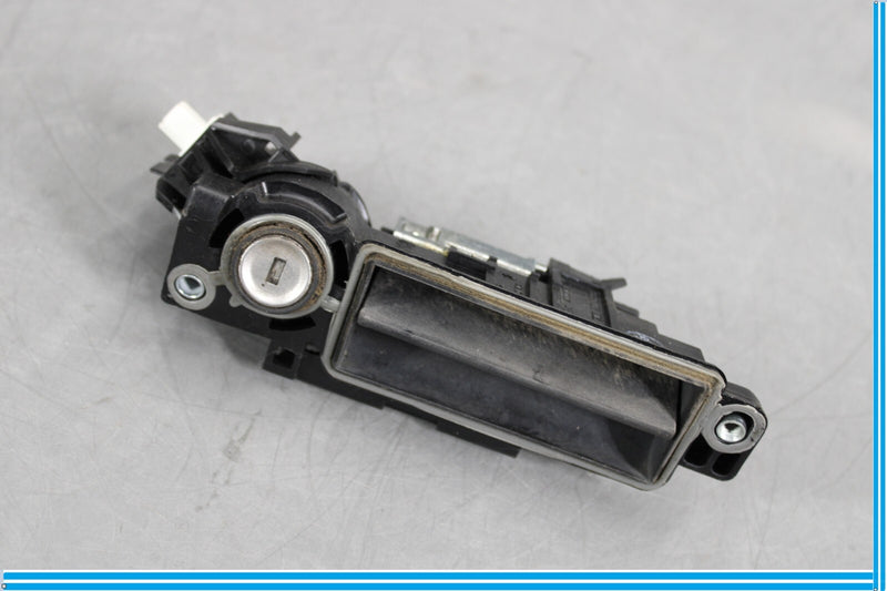 Load image into Gallery viewer, 01-11 Mercedes E320 C240 CLS550 CLS55 AMG W219 Trunk Lid Lock Latch Handle Oem
