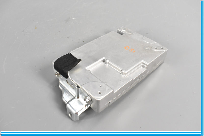 Load image into Gallery viewer, 07-09 Lexus LS460 Mayday Communication Computer Control Module 86710-0W070 Oem
