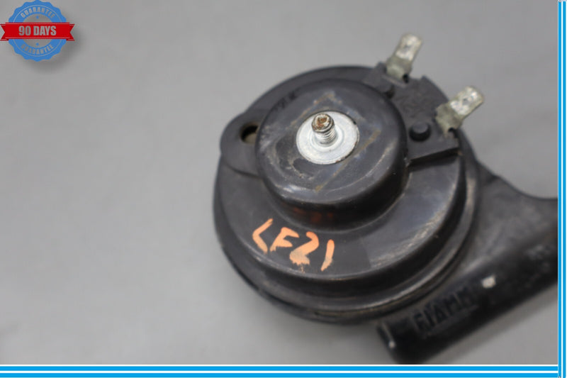 Load image into Gallery viewer, 03-08 Mercedes R230 SL500 Left Driver Side High Tone Horn Oem
