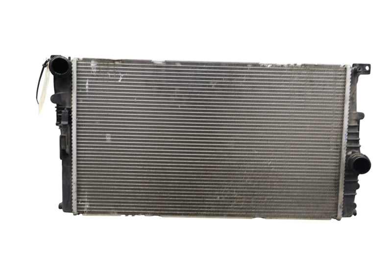 Load image into Gallery viewer, 14-21 BMW I01 i3 i3s Engine Water Cooling Coolant Radiator Assembly 8672107 Oem
