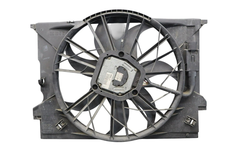Load image into Gallery viewer, 03-11 Mercedes W211 E320 E500 Engine Motor Cooling Radiator Fan Assembly OEM
