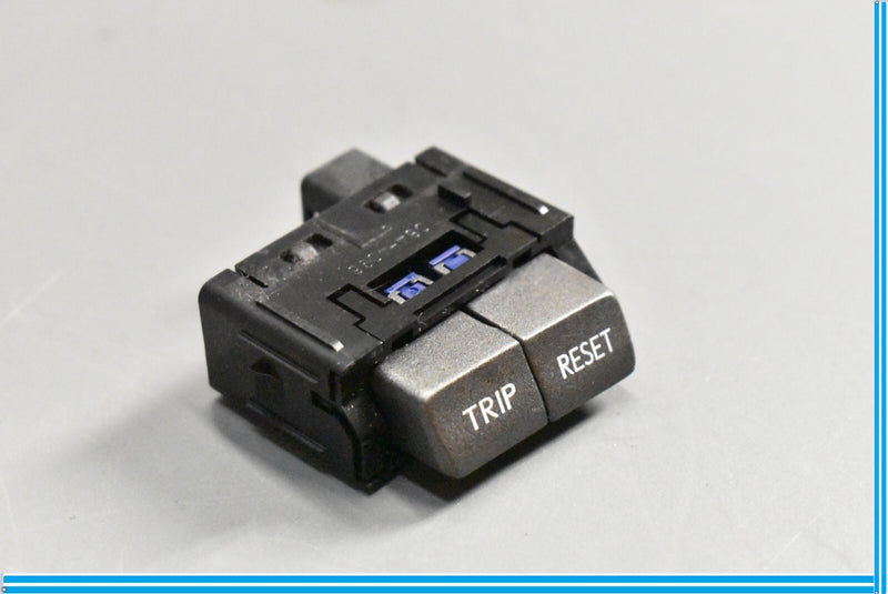 Load image into Gallery viewer, LEXUS LS460 XF40 INSTRUMENT CLUSTER TRIP RESET SWITCH BUTTON OEM 2007 - 2012

