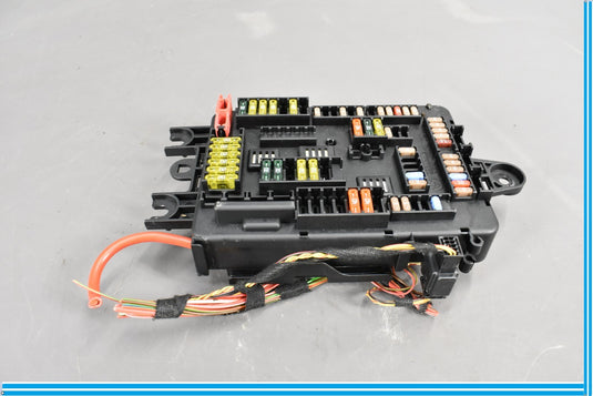 12-18 BMW 320i 328i F30 Fuse Box Relay Computer Control Module ECU Oem