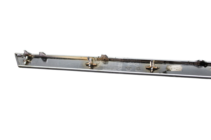Load image into Gallery viewer, 11-13 Mercedes E350 Front Left Side Interior Door Panel Trim A2077270322 Oem
