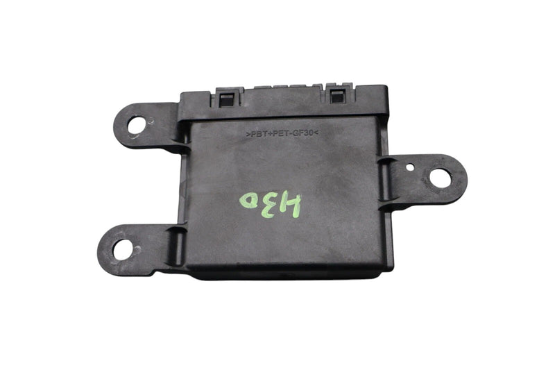 Load image into Gallery viewer, 14-18 Maserati Ghibli Park Parking Sensor Control Module Unit 670004819 Oem
