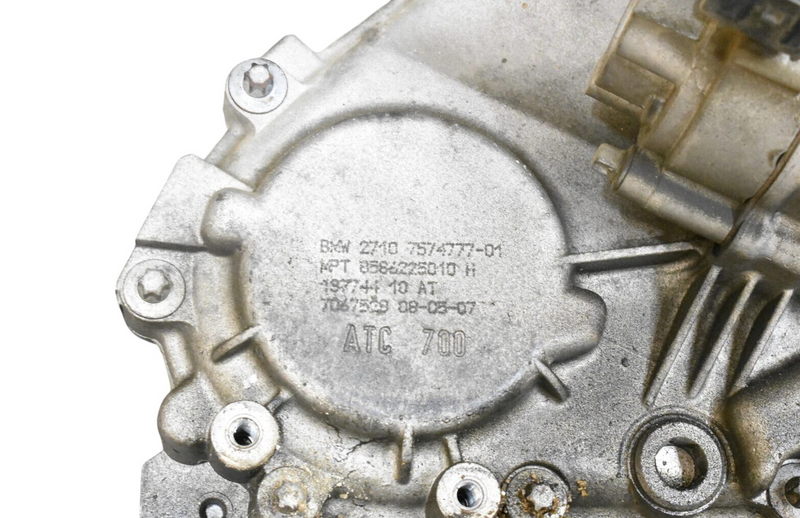 Load image into Gallery viewer, 07-13 Bmw E70 X5 X6 Front Transfer Case Box with Actuator Motor Assembly Oem
