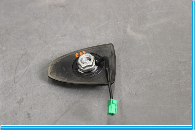 Load image into Gallery viewer, 11-20 Infiniti QX56 QX80 Upper Roof Shark Fin Antenna Black Oem
