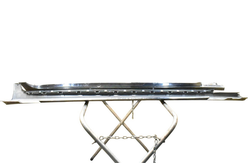 Load image into Gallery viewer, 12-18 Mercedes CLS550 CLS63 AMG W218 Left &amp; Right Skirt Rocker Panel Set Oem

