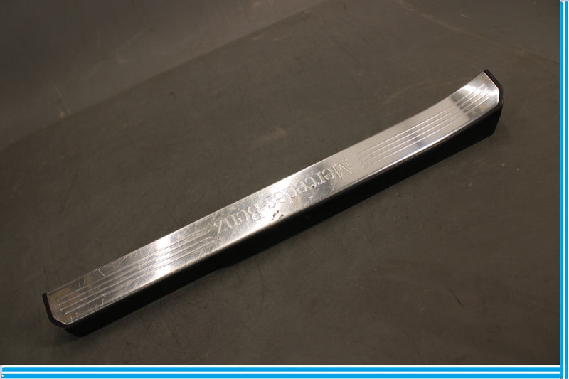 Load image into Gallery viewer, 07-13 Mercedes S550 S400 S600 Front Right Side Door Sill Scuff Plate Trim Oem

