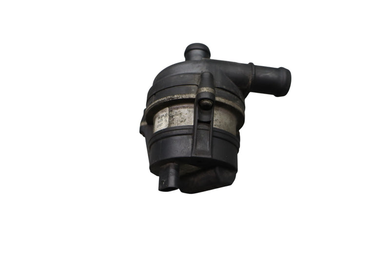Load image into Gallery viewer, 14-20 Jaguar X152 F-Type Engine Auxiliary Water Coolant Pump 09119110 Oem
