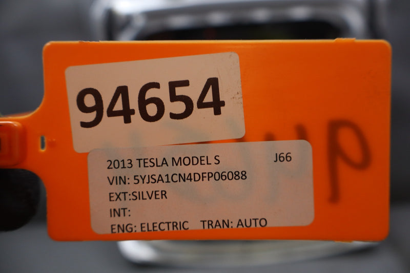 Load image into Gallery viewer, 12-16 Tesla Model S Rear Trunk Liftgate Tailgate Lid Shell Assembly Oem

