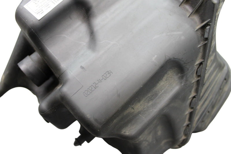 Load image into Gallery viewer, 12-18 Audi A6 A7 Quattro Engine Air Cleaner Intake Housing Filter Box Oem
