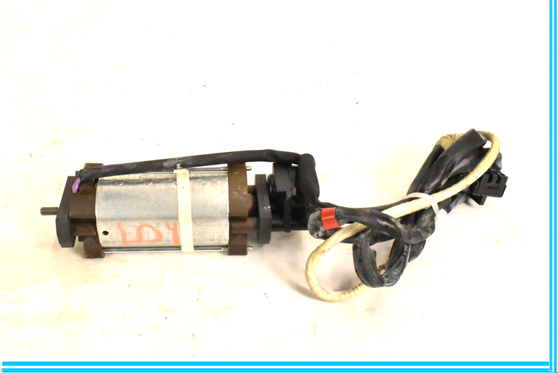Load image into Gallery viewer, 90-02 Mercedes R129 SL320 Front Left Driver Seat Motor 1298206342 OEM
