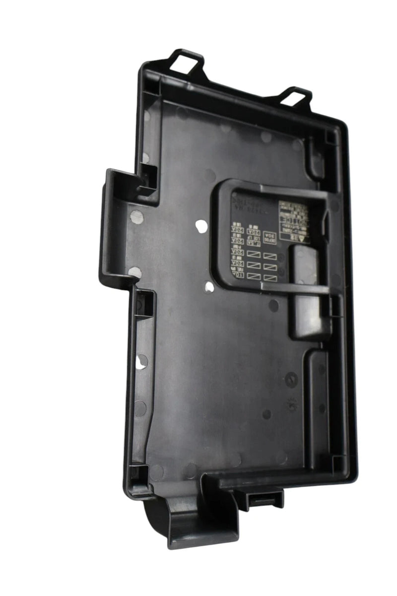 Load image into Gallery viewer, 02-05 Lexus SC430 Rear Trunk Fuse Relay Junction Fuse Block Box 82670-24092 Oem
