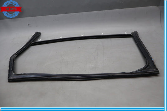 14-17 Land Rover Range Sport Rear Right Side Door Window Rubber Impact Strip Oem