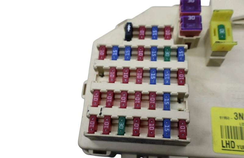 Load image into Gallery viewer, 11-13 Hyundai Equus Passenger Inside Fuse Junction Box Module 919503N200 Oem
