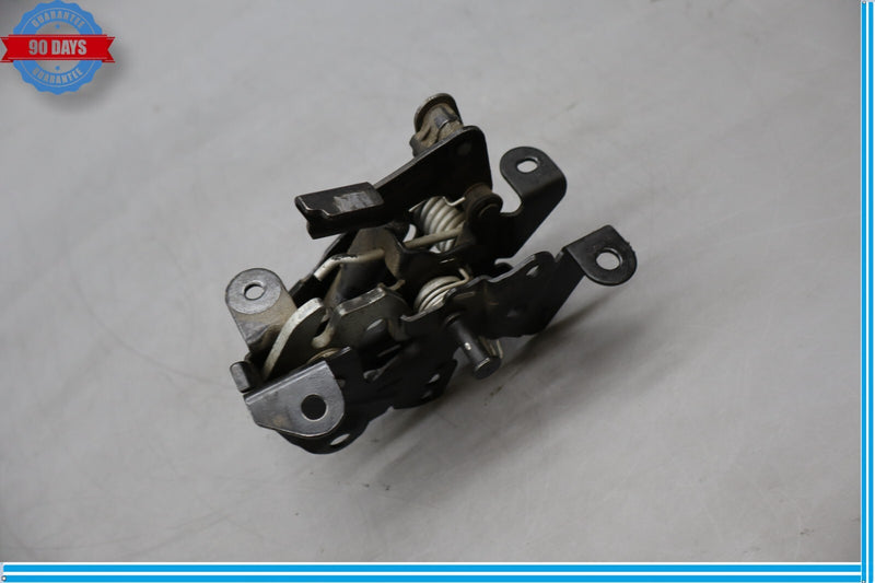Load image into Gallery viewer, 09-15 BMW 750Li xDrive Front Right Passenger Side Bonnet Hood Lock Latch Oem
