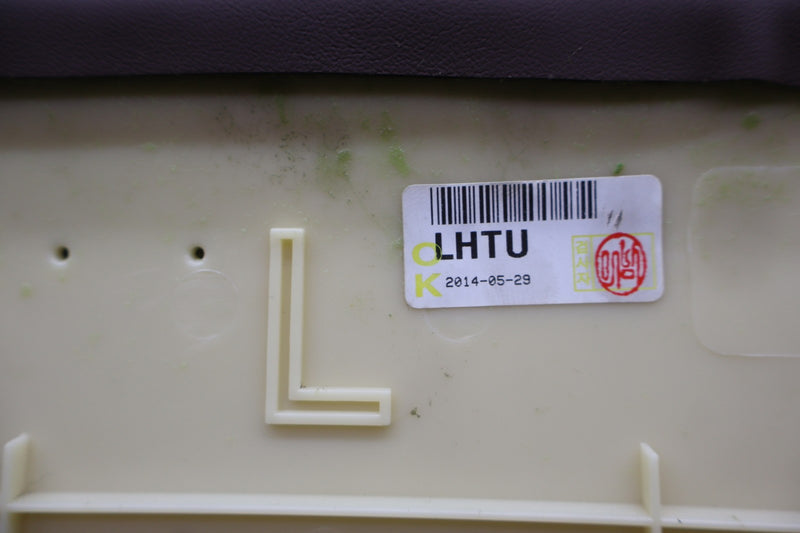 Load image into Gallery viewer, 14-16 Hyundai Equus Front Left Driver Side Seat Back Panel Cover 883803N500 Oem
