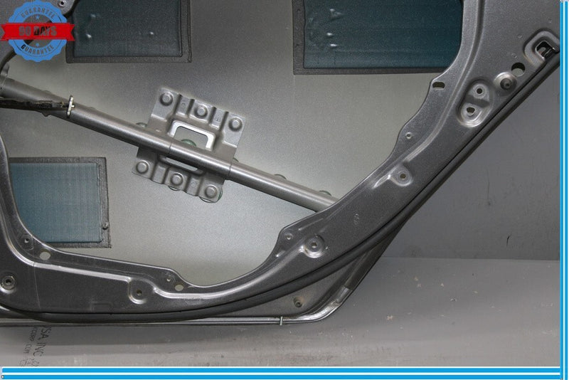 Load image into Gallery viewer, 15-16 Hyundai Genesis Rear Right Passenger Side Exterior Door Shell Panel Oem
