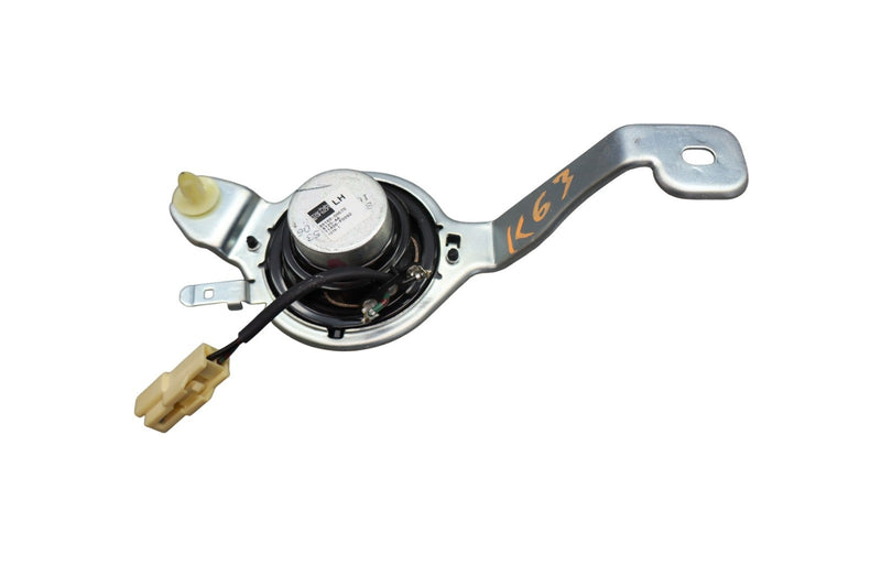 Load image into Gallery viewer, 06-11 Lexus GS350 GS430 Rear Left Side Door Audio Speaker Mark Levinson Oem
