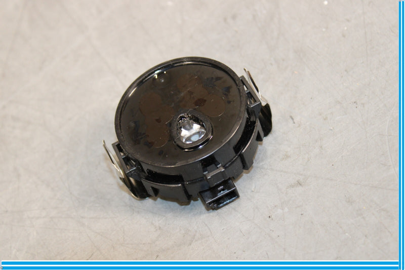 Load image into Gallery viewer, 11-17 Infiniti QX56 QX80 Windshield Mounted Rain Sensor Module 28536JG00B Oem
