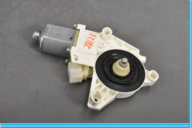 Load image into Gallery viewer, 13-16 Mercedes GL450 X166 Rear Right Side Door Window Regulator Motor Oem
