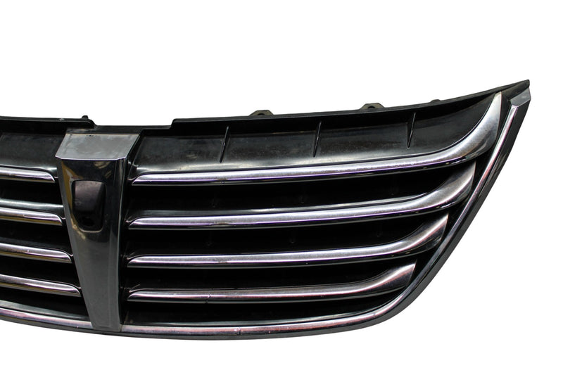Load image into Gallery viewer, 11-13 Hyundai Equus SIG Front Center Radiator Grille Grill Assembly Black Oem
