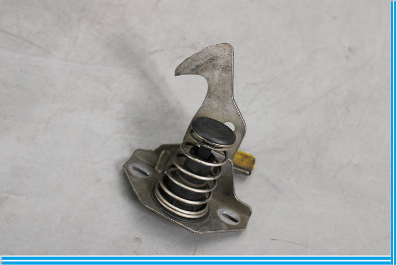Load image into Gallery viewer, 07-13 BMW 335i 328i Hood Bonnet Lock Latch Striker Oem
