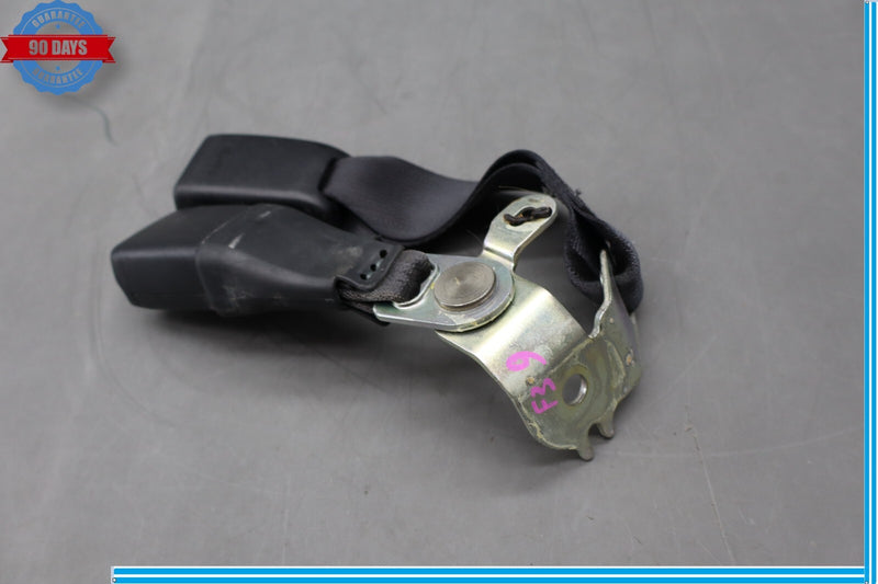 Load image into Gallery viewer, 07-12 Lexus LS460 Rear Right Passenger Center Seat Belt Seatbelt Buckle Oem

