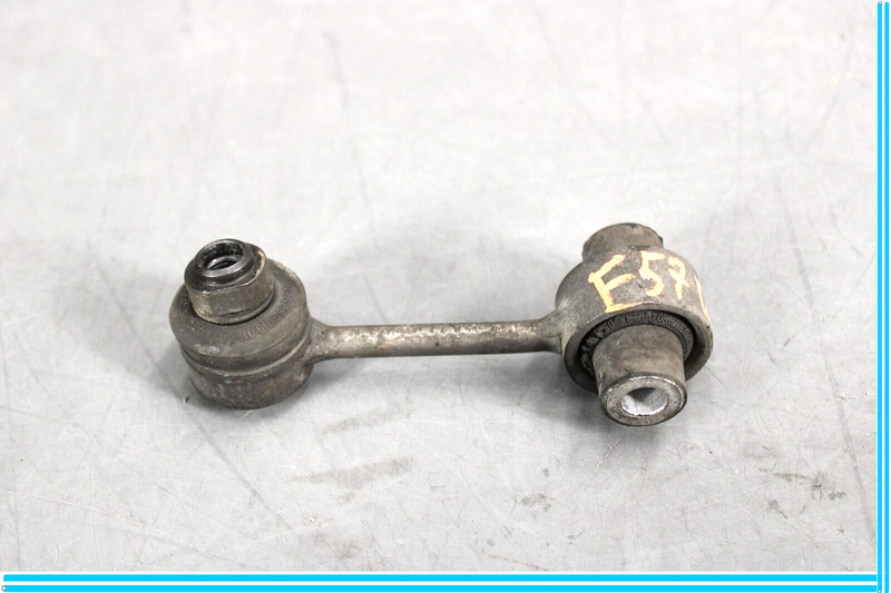 Load image into Gallery viewer, 06-12 Bentley Continental Rear Right Stabilizer Sway Bar End Link Oem
