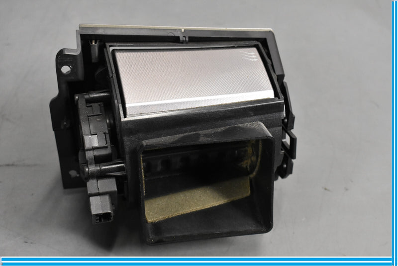 Load image into Gallery viewer, 09-12 Jaguar XF Front Left Driver Side Dash Outer Air Vent Grille Oem
