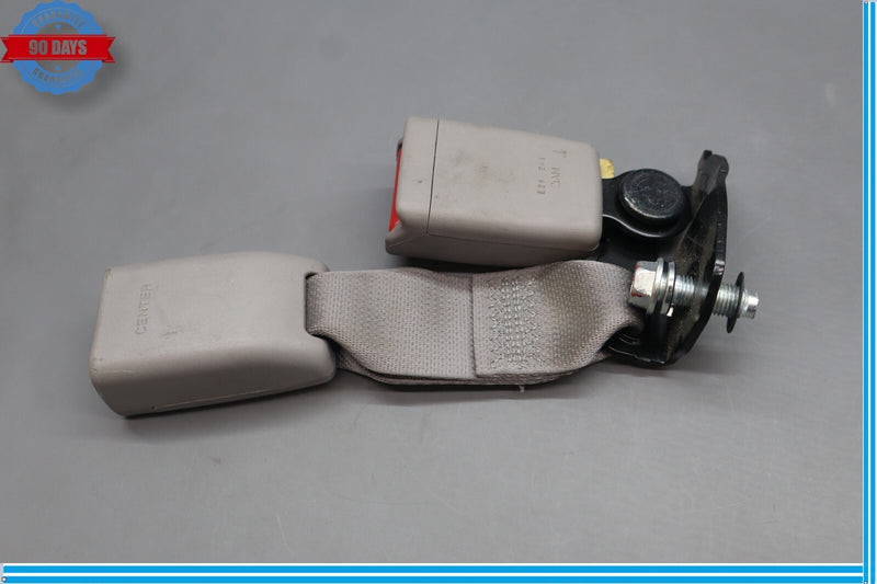 Load image into Gallery viewer, 15-18 Hyundai Genesis Rear Center &amp; Right Seat Belt Seatbelt Dual Buckle Oem
