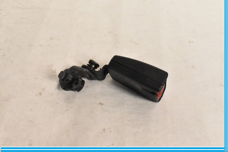Load image into Gallery viewer, 2008-2016 Audi A5 Rear Seat Belt Buckle Receiver Latch 8T0857739B S5 08-16
