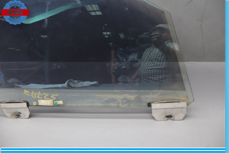 Load image into Gallery viewer, 06-12 Bentley Continental Flying Spur Front Right Side Door Window Glass Oem
