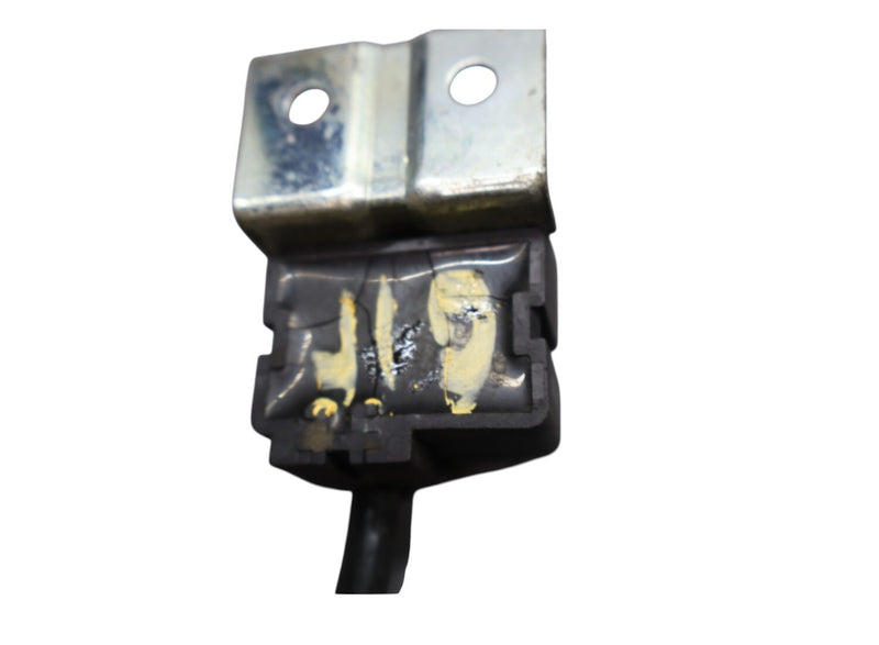 Load image into Gallery viewer, 04-08 Maserati Quattroporte M139 Front Vertical Acceleration Sensor 184849 Oem
