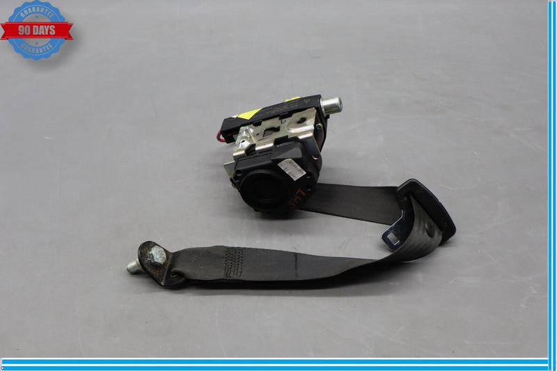 Load image into Gallery viewer, 03-08 Maserati Quattroporte M139 Rear Left Driver Side Seat Belt Retractor Oem
