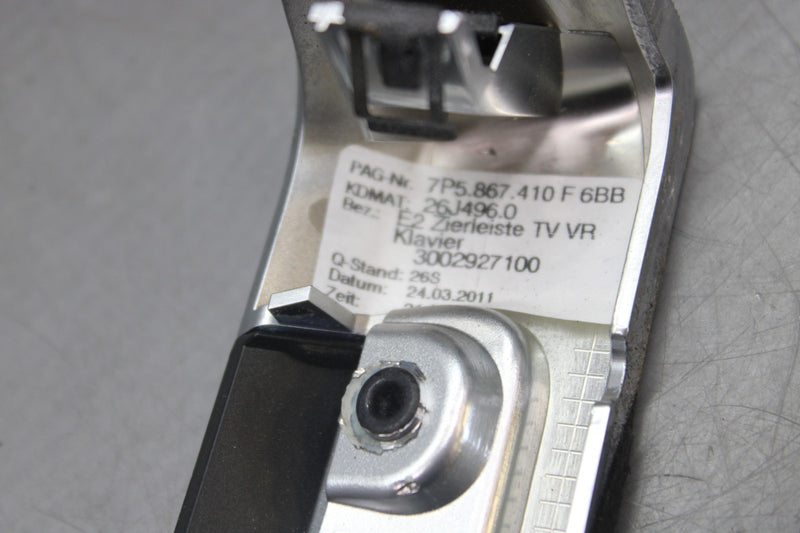 Load image into Gallery viewer, 11-18 Porsche Cayenne 958 Front Right Side Door Panel Molding Trim 7P5867410 Oem

