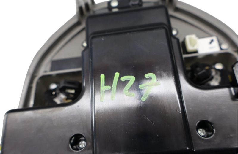 Load image into Gallery viewer, 15-17 Hyundai Genesis Interior Front Overhead Dome Light Lamp W/ Sunroof Oem
