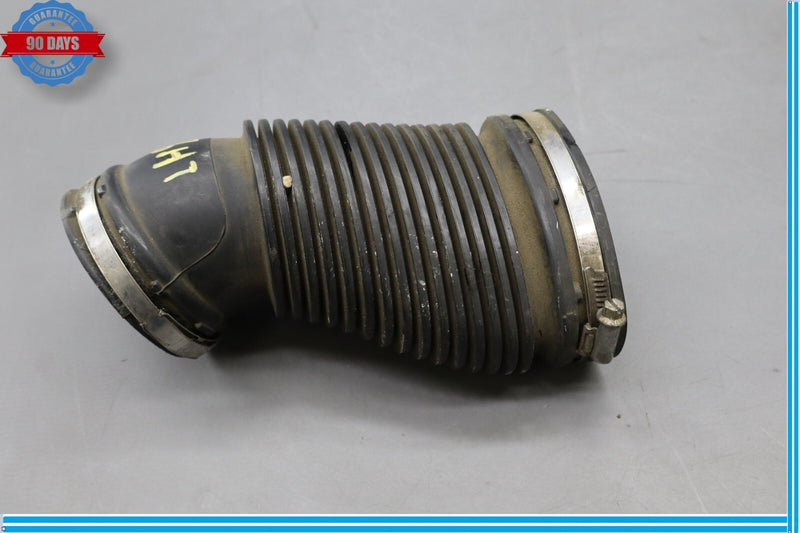 Load image into Gallery viewer, 10-12 Land Rover Range Rover HSE Left Side Hose Tube Air Intake Cleaner Oem
