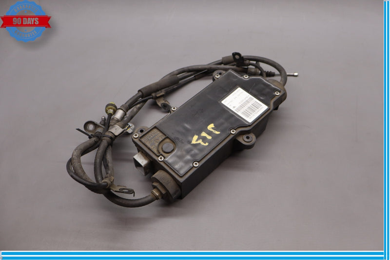 Load image into Gallery viewer, 11-13 Hyundai Equus Sig Parking Brake Assembly Electronic 597003M900 Oem
