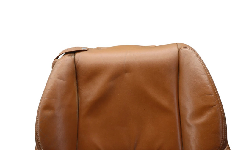Load image into Gallery viewer, 02-05 Lexus SC430 Z40 Front Right Side Upper Seat Cushion 7107324360 Oem
