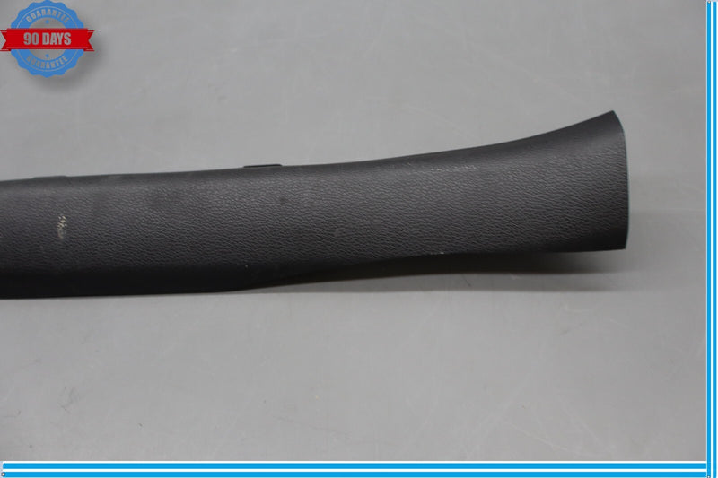 Load image into Gallery viewer, 15-16 Hyundai Genesis Front Right Door Sill Scuff Plate Cover Trim Black Oem

